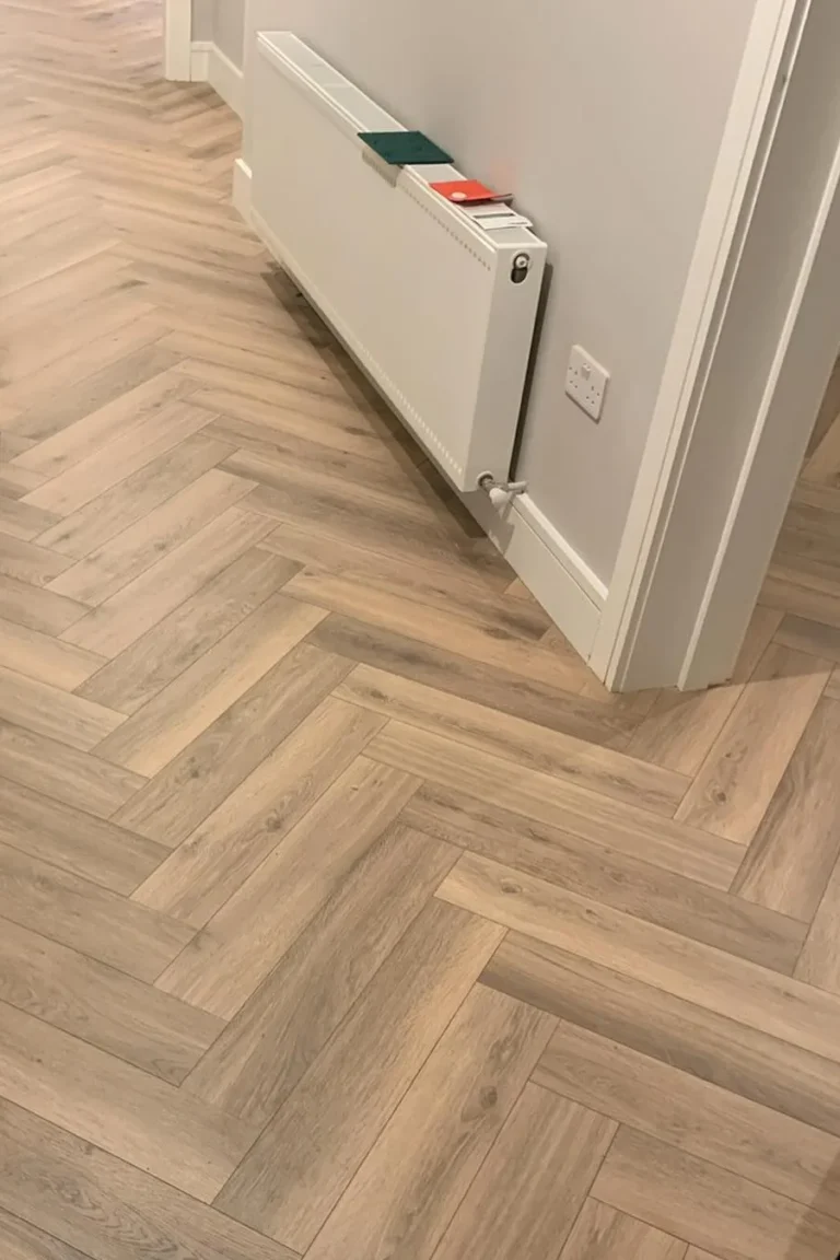 Swiss Krono Ferrera oak - royal Flooring2