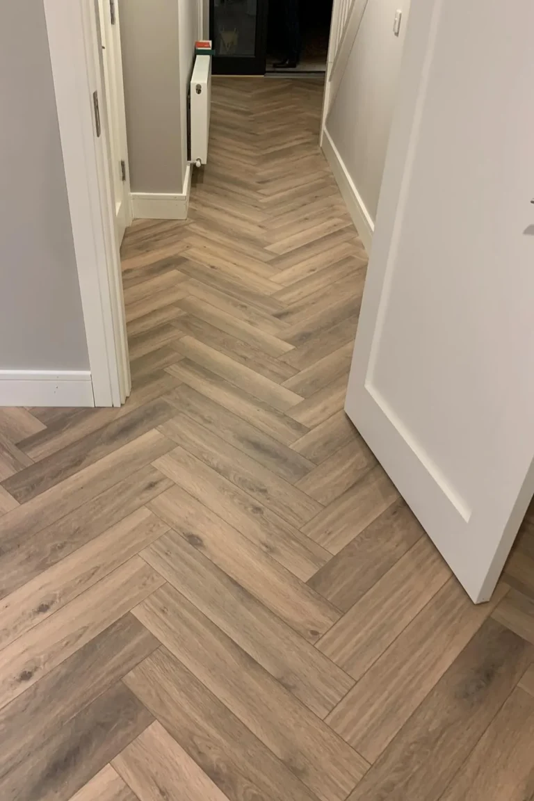 Swiss Krono Ferrera oak - royal Flooring8